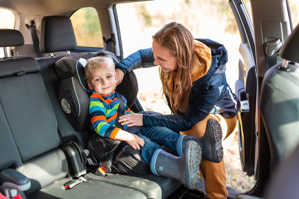 How to Keep Your Toddler Safe in the Car