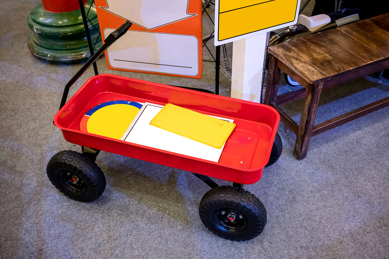 Why You Should Gift Your Child With a Push and Pull Wagon